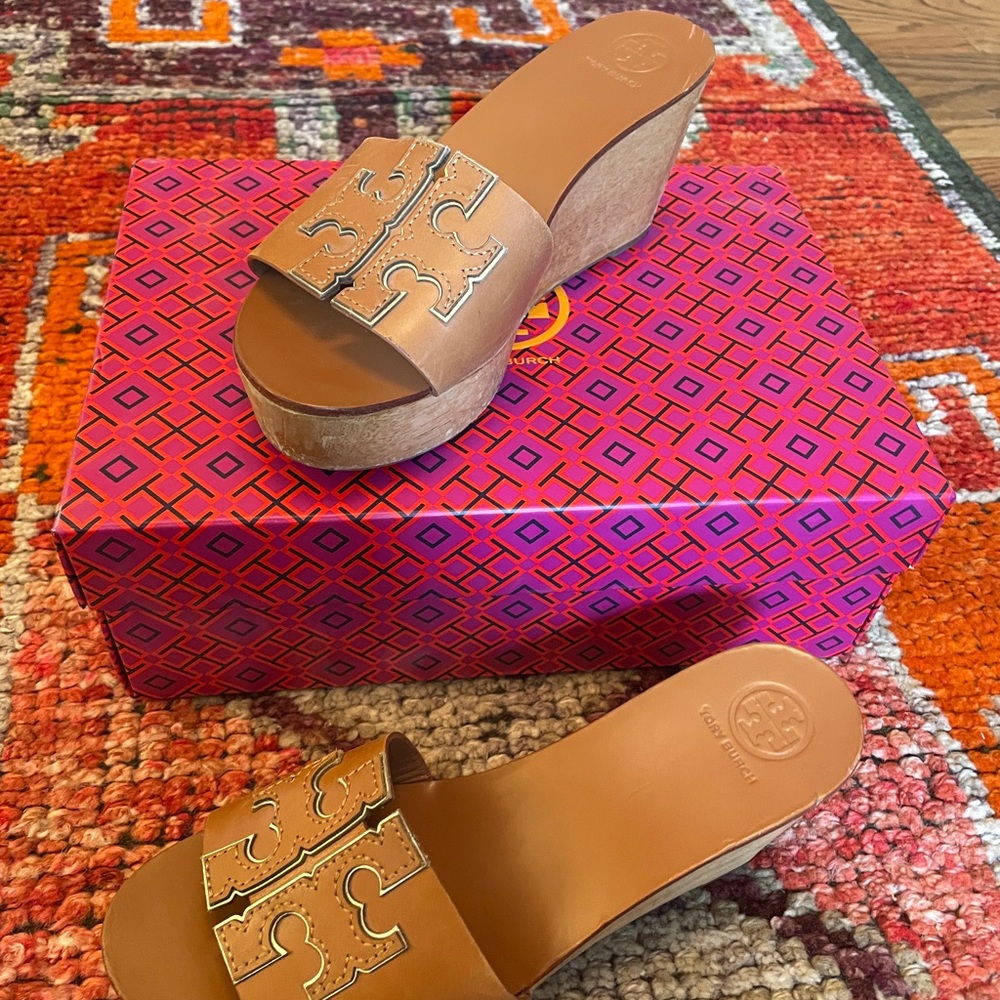 Tory Burch Tan Platform Sandals with Perforated Leather